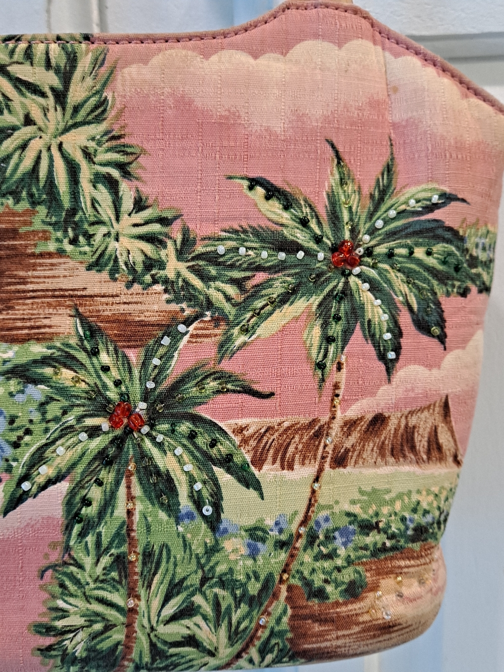 Fossil Forever Vintage 90s Pink Tropical Print Shoulder Bag W/Tan Leather Straps - Picture 2 of 13